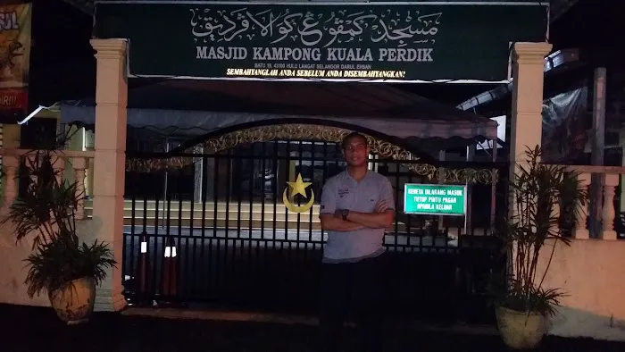 Masjid Kampung Kuala Perdik Picture 3