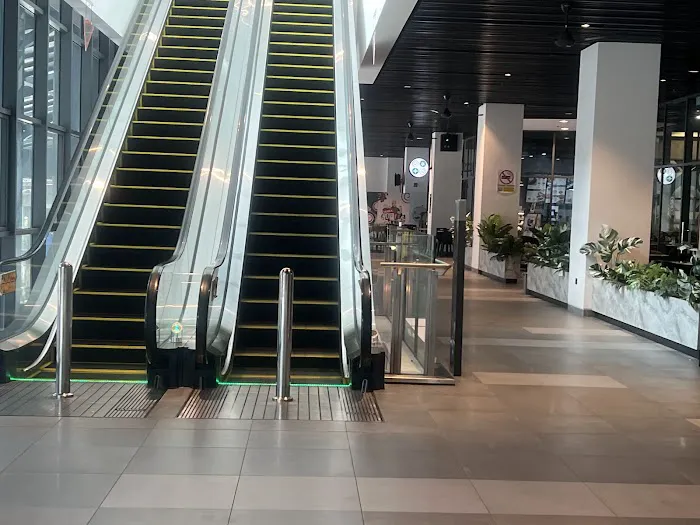 Datum Jelatek Shopping Centre Picture 1