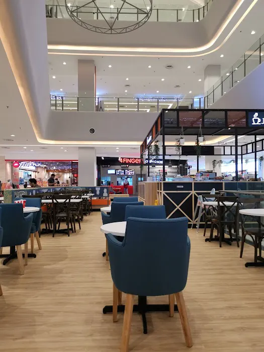 Datum Jelatek Shopping Centre Picture 3