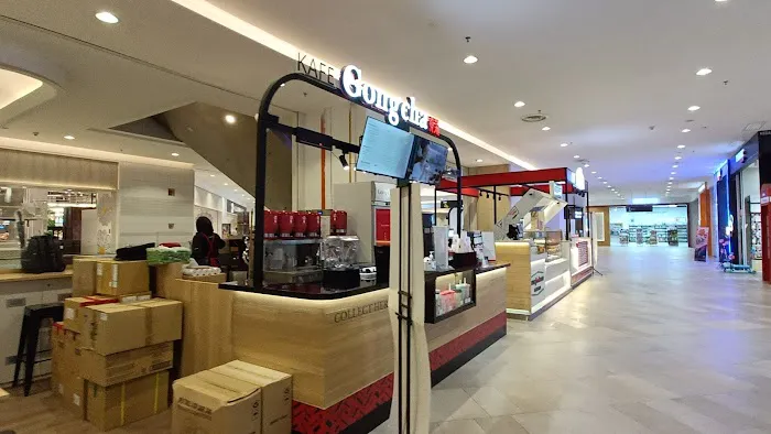 Datum Jelatek Shopping Centre Picture 10
