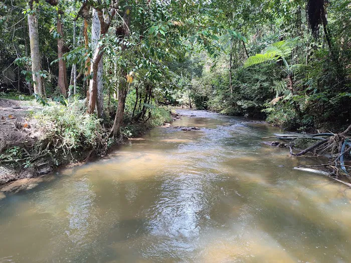 Serendah Recreational Waterfall Picture 4