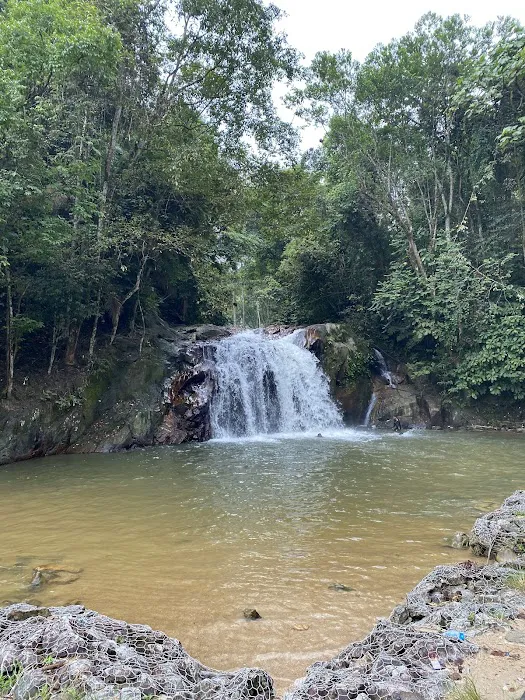 Serendah Recreational Waterfall Picture 2