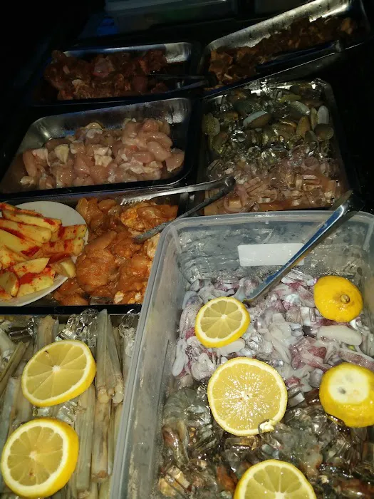 QUEEN Steamboat Grill Buffet Picture 9