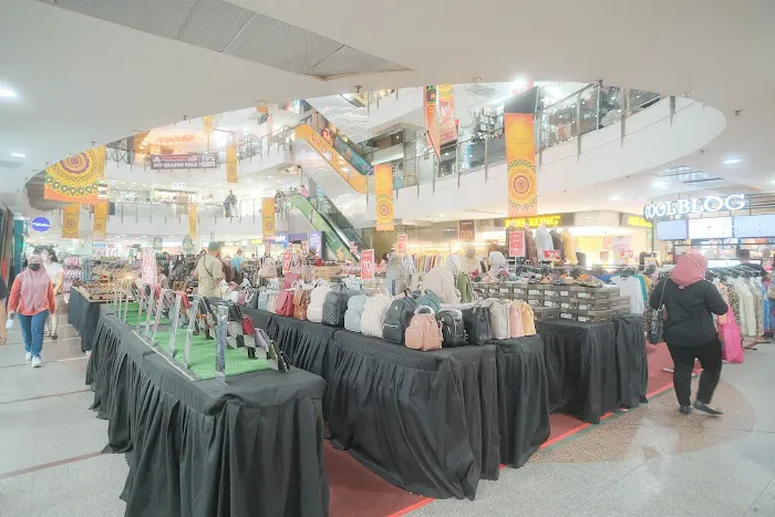 Ampang Point Shopping Centre Picture 6