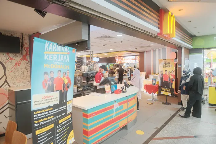 Ampang Point Shopping Centre Picture 1