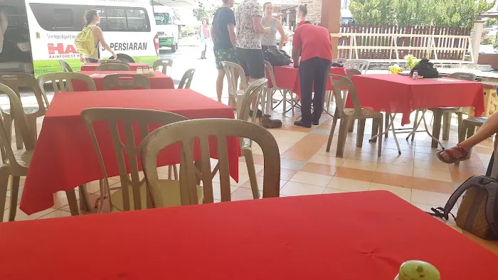 Restaurant Jetty Taman Negara Picture 4