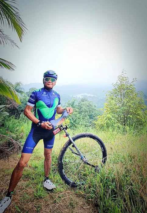 Kemensah Trail Head Picture 9