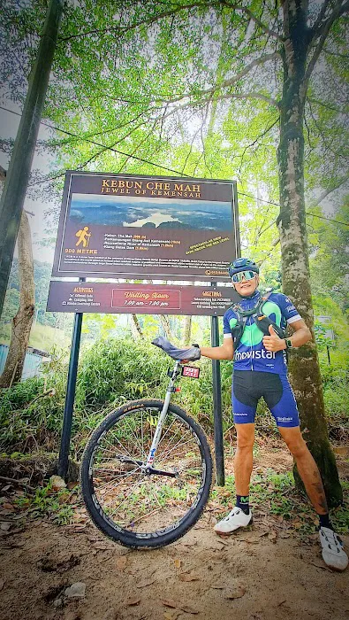Kemensah Trail Head Picture 7