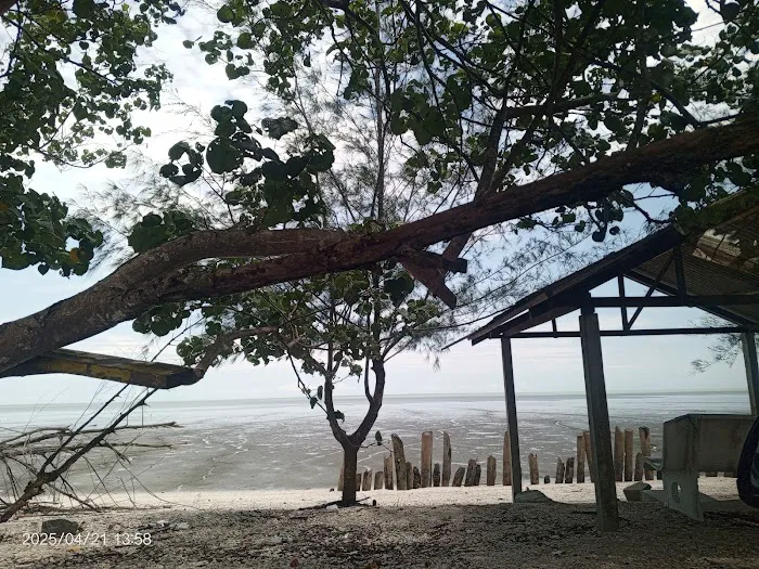 Pantai Sungai Kajang Picture 1