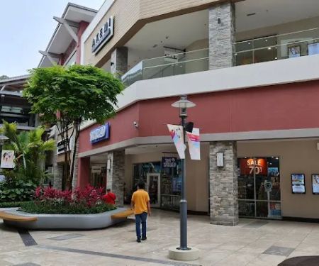 Nike Factory Store - Genting Premium Outlets