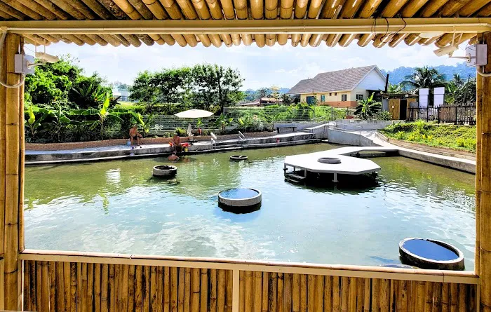 Serai Bamboo Hot Spring Cafe Picture 2