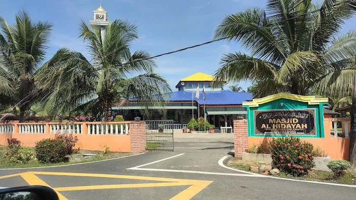 Masjid Tengku Mahkota Abdullah Picture 9