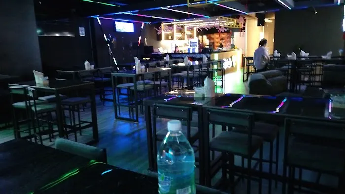One Bar & Restaurant Picture 2