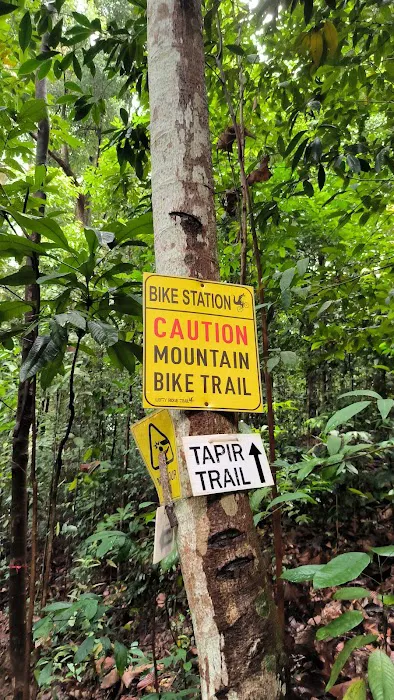Shah Alam Community Forest Parking (Trail head C) Picture 6