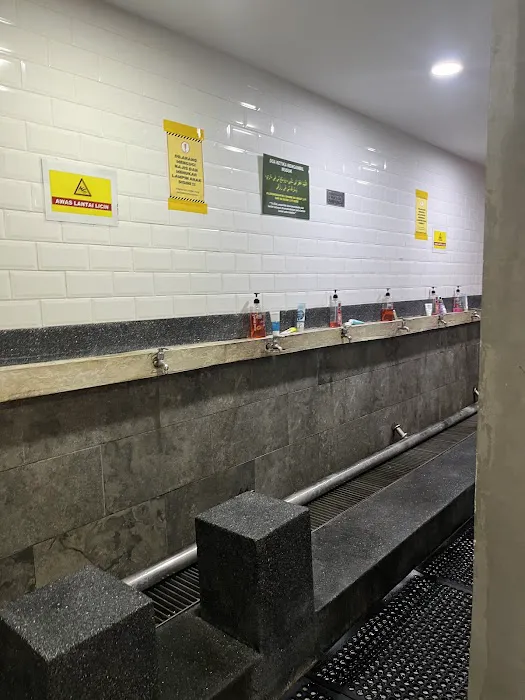 Surau PKNS Shah Alam Picture 10