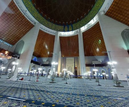 Masjid Sultan Salahuddin Abdul Aziz Shah