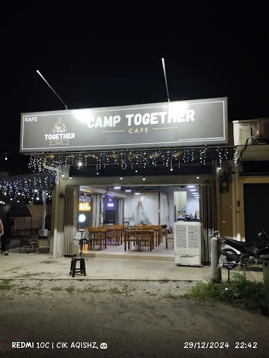 Camp Together Cafe Picture 9
