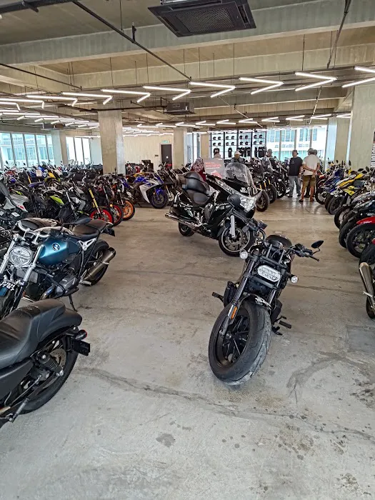 iMotorbike.com Picture 9