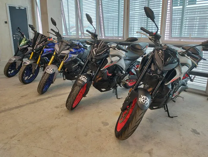 iMotorbike.com Picture 10