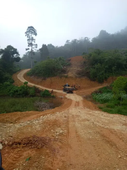 Damak Hill Picture 9
