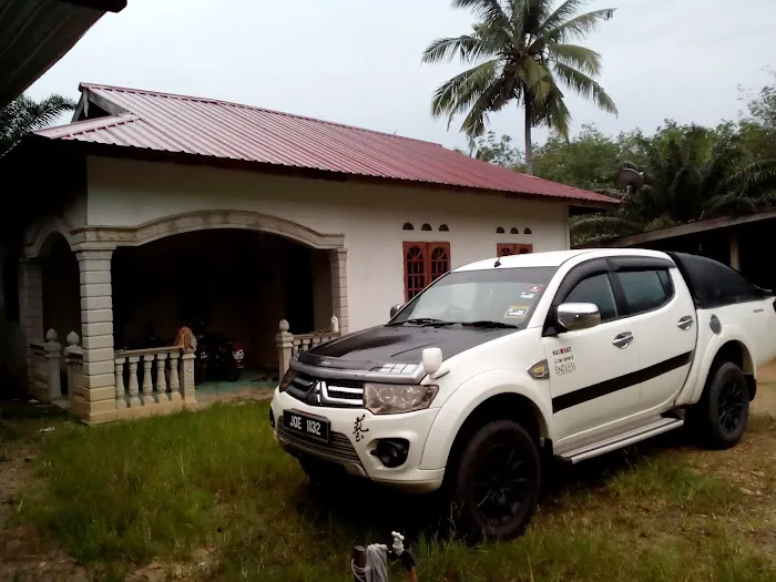 Kampung Chengkuak Damak Picture 3