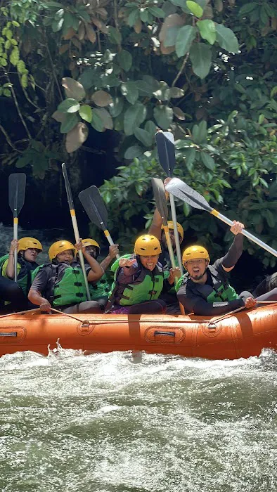 Water Rafting Kuala Kubu Bharu Picture 7
