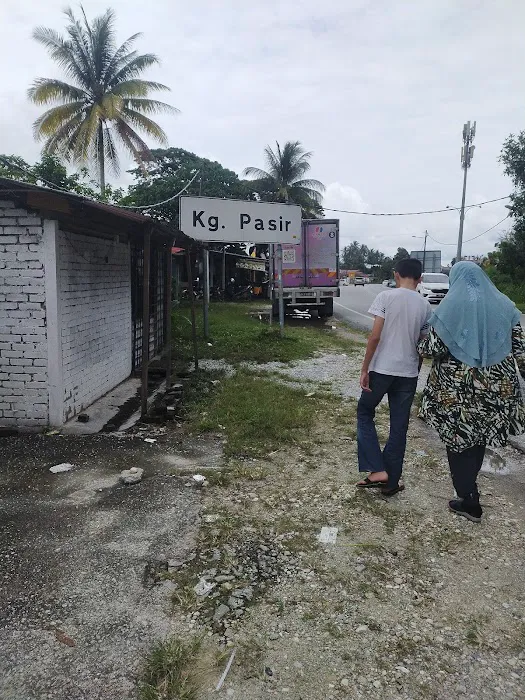 Kedai makan H&H Picture 3