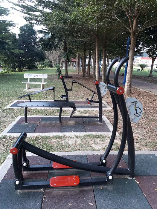 Taman Pinggiran Sungai Marong Picture 10
