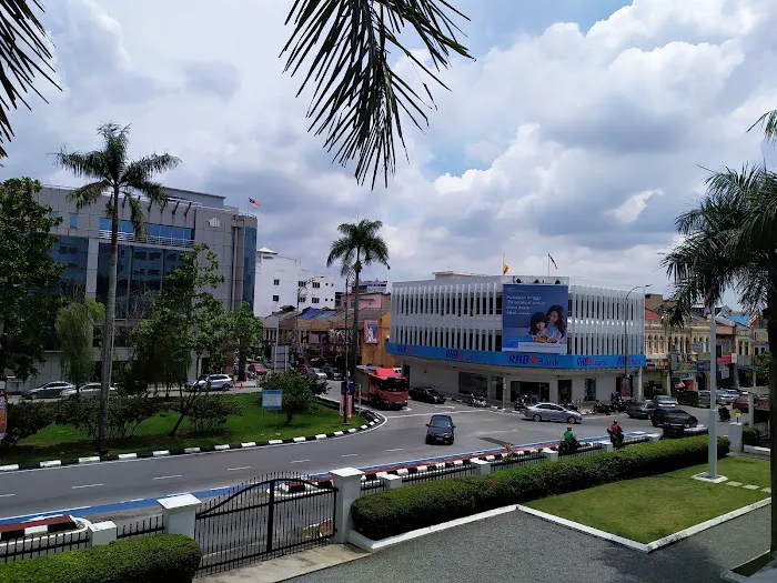 Sultan Abdul Aziz Royal Gallery Picture 8