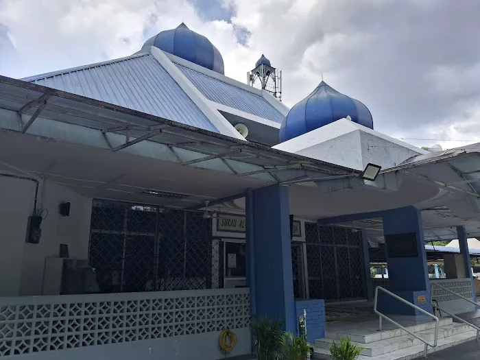 Surau Al-Ikhlasiah Datuk Keramat Picture 2