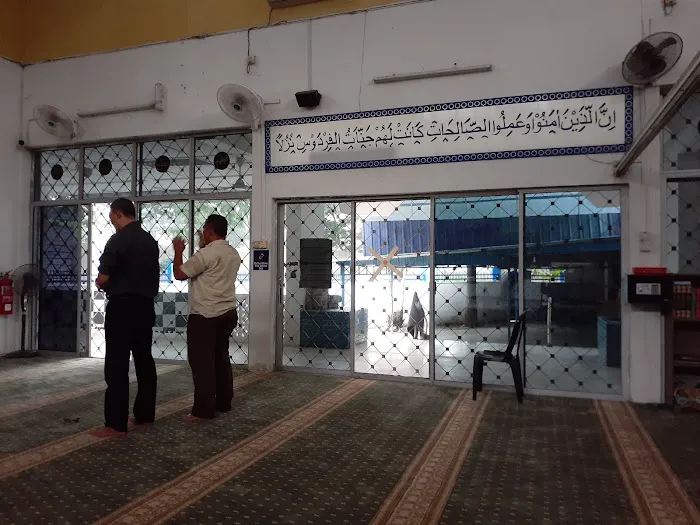 Surau Al-Ikhlasiah Datuk Keramat Picture 1