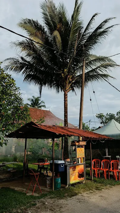 Sentosa Burger Junction Picture 1