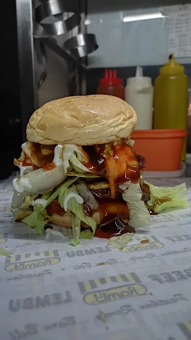 Sentosa Burger Junction Picture 9