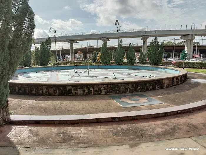 Tugu Keris Picture 2