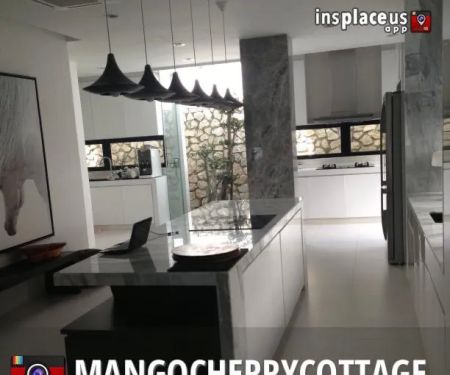 MangoCherryCottage