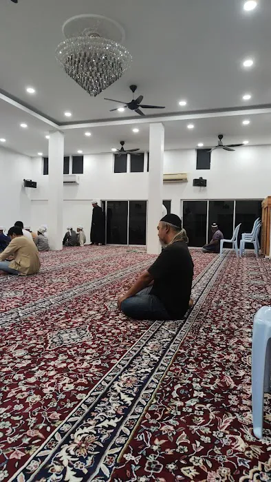 Surau Madrasah Al-Huda Taman Keramat Picture 9