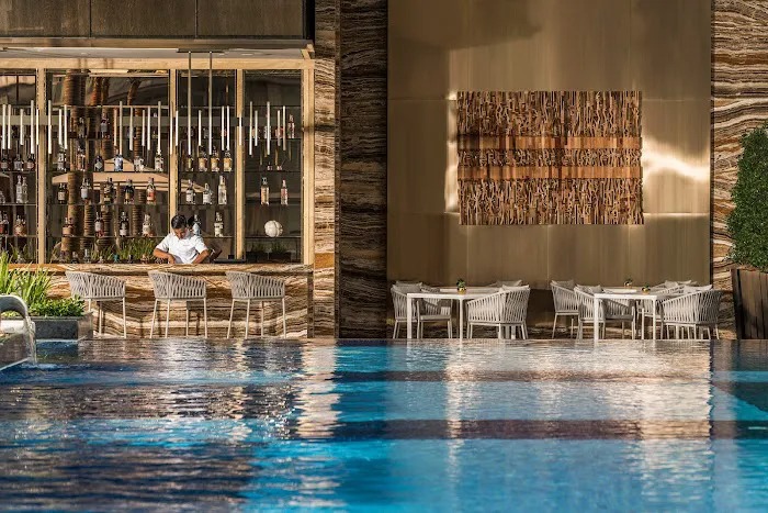 Pool Bar & Grill Picture 5