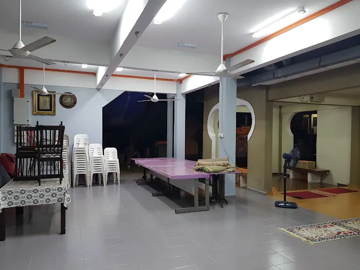 Surau al-Hidayah, Taman Keramat Permai Picture 6