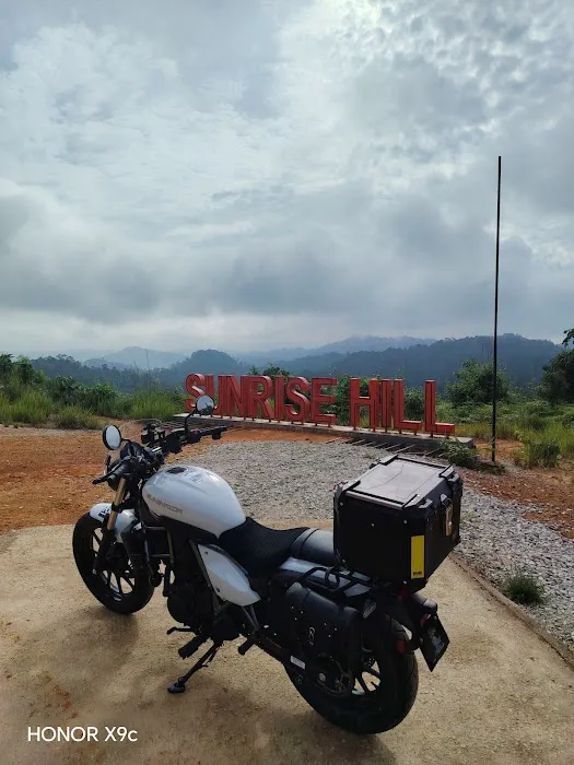 Sunrise Hill Picture 5