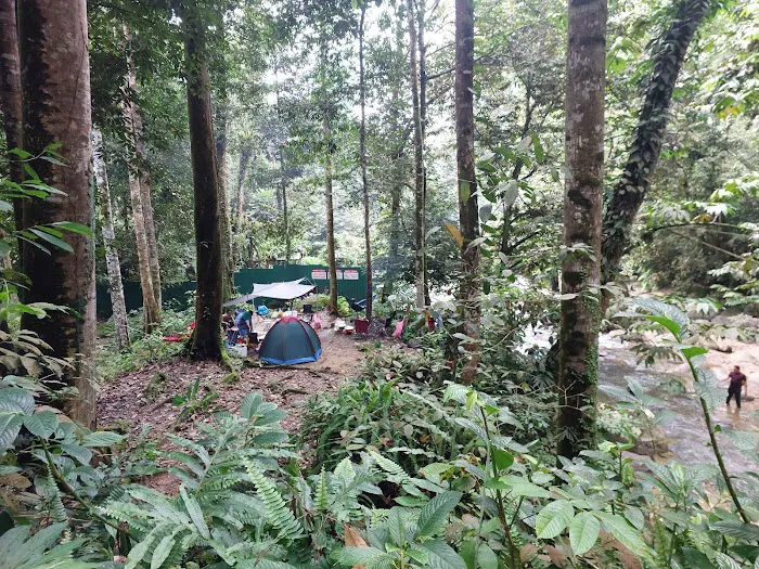 Kedondong Waterfall Picture 2
