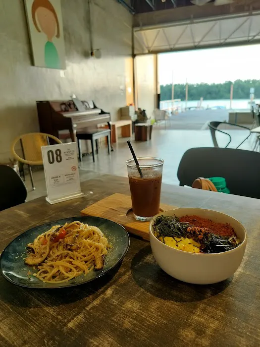Route Five Cafe ( Riverside Kuala Selangor) Picture 5