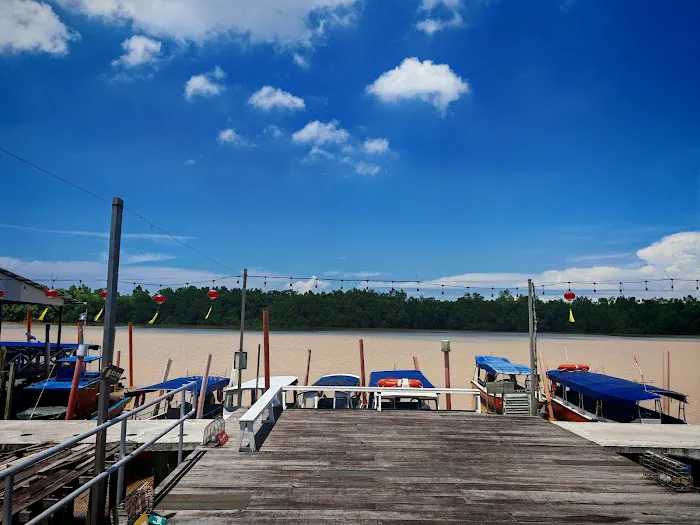 Route Five Cafe ( Riverside Kuala Selangor) Picture 7