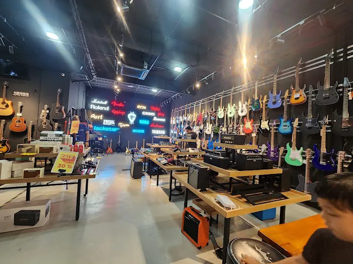 GUITARLICIOUS.MY (Guitar I Piano I Keyboard I Drum I Music Store) Picture 3