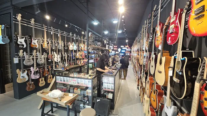 GUITARLICIOUS.MY (Guitar I Piano I Keyboard I Drum I Music Store) Picture 1