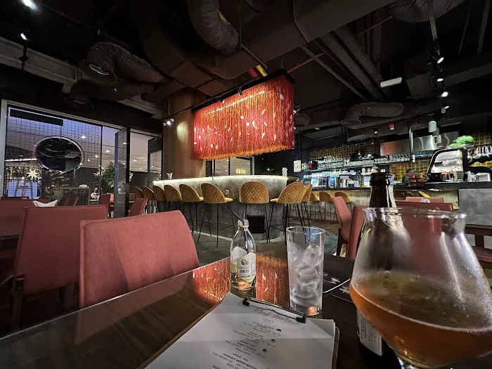 Farmer's Bar @ Avenue K Picture 7