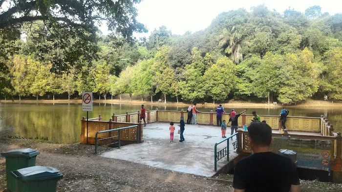 Taman Rekreasi Tasik Chatin Mentakab Picture 1