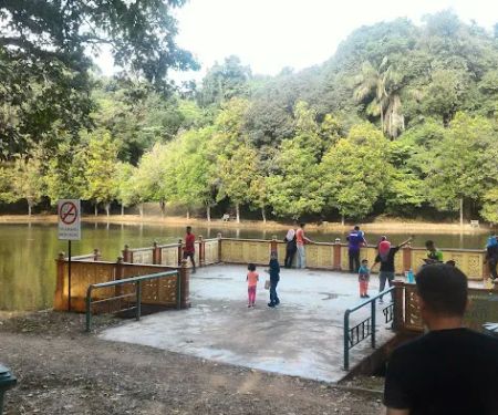 Taman Rekreasi Tasik Chatin Mentakab