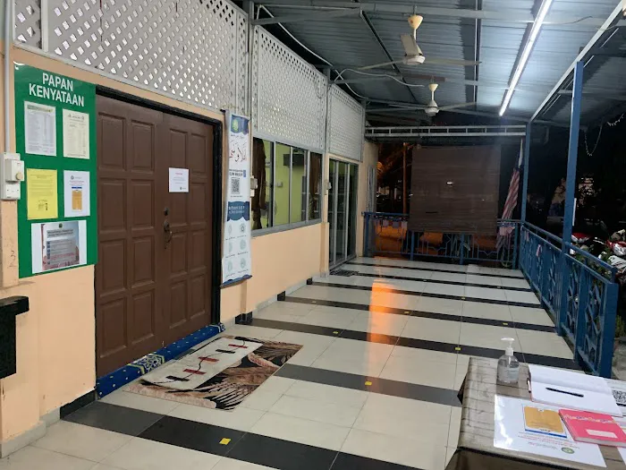 Surau Taman Tasik Biru Picture 7