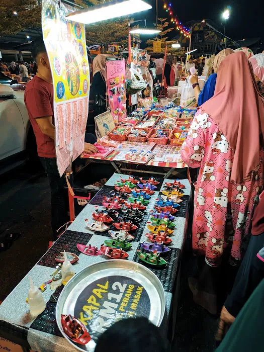 Car Boot Sale Temerloh Picture 4