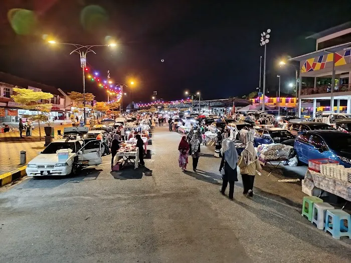 Car Boot Sale Temerloh Picture 2